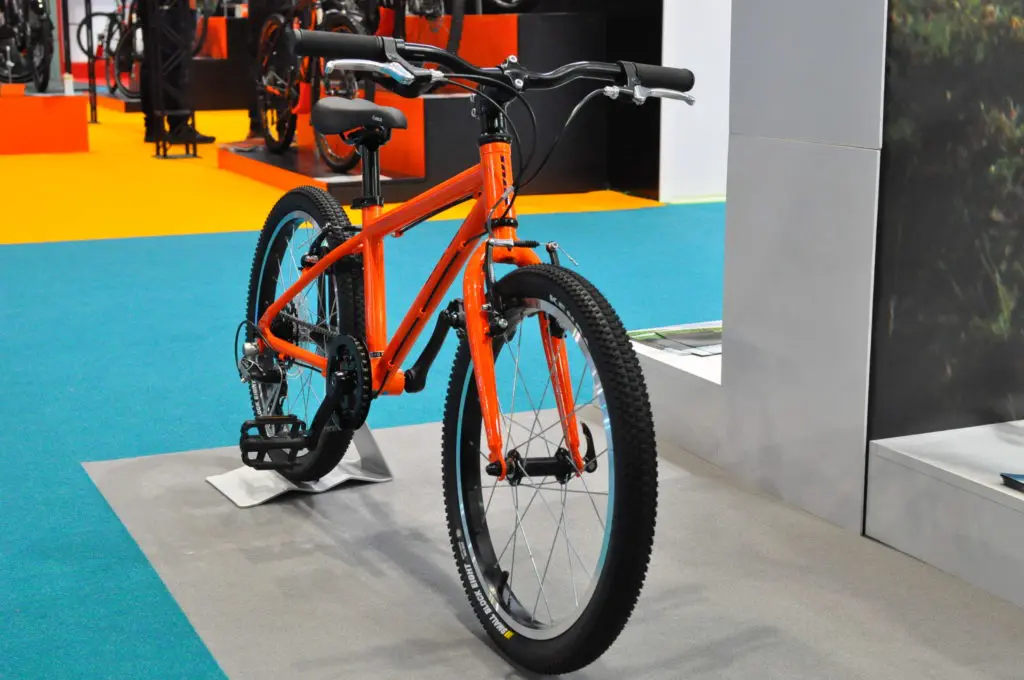 vitus bike 16