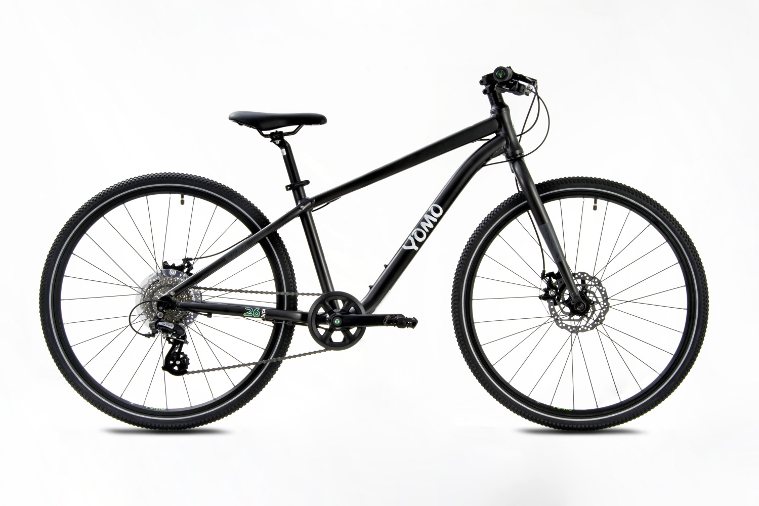26" wheel kids bike with disc brakes - the YOMO 26 in black colour