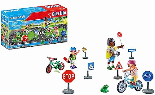 Christmas cycling gifts for kids: Playmobil toy set